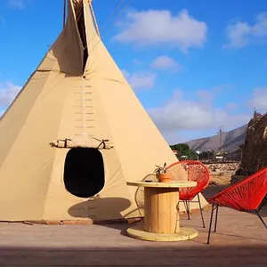 Teepee Costa , Tindaya Spagna